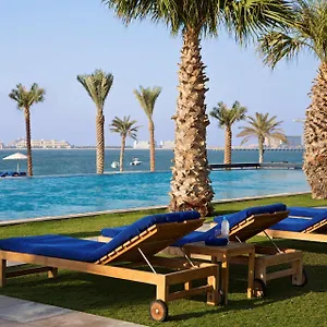4* אתר נופש Doubletree By Hilton Jumeirah